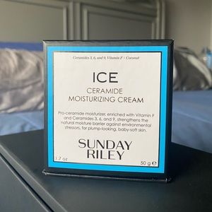 NEVER OPENED Sunday Riley ICE Ceramide Moisturizer